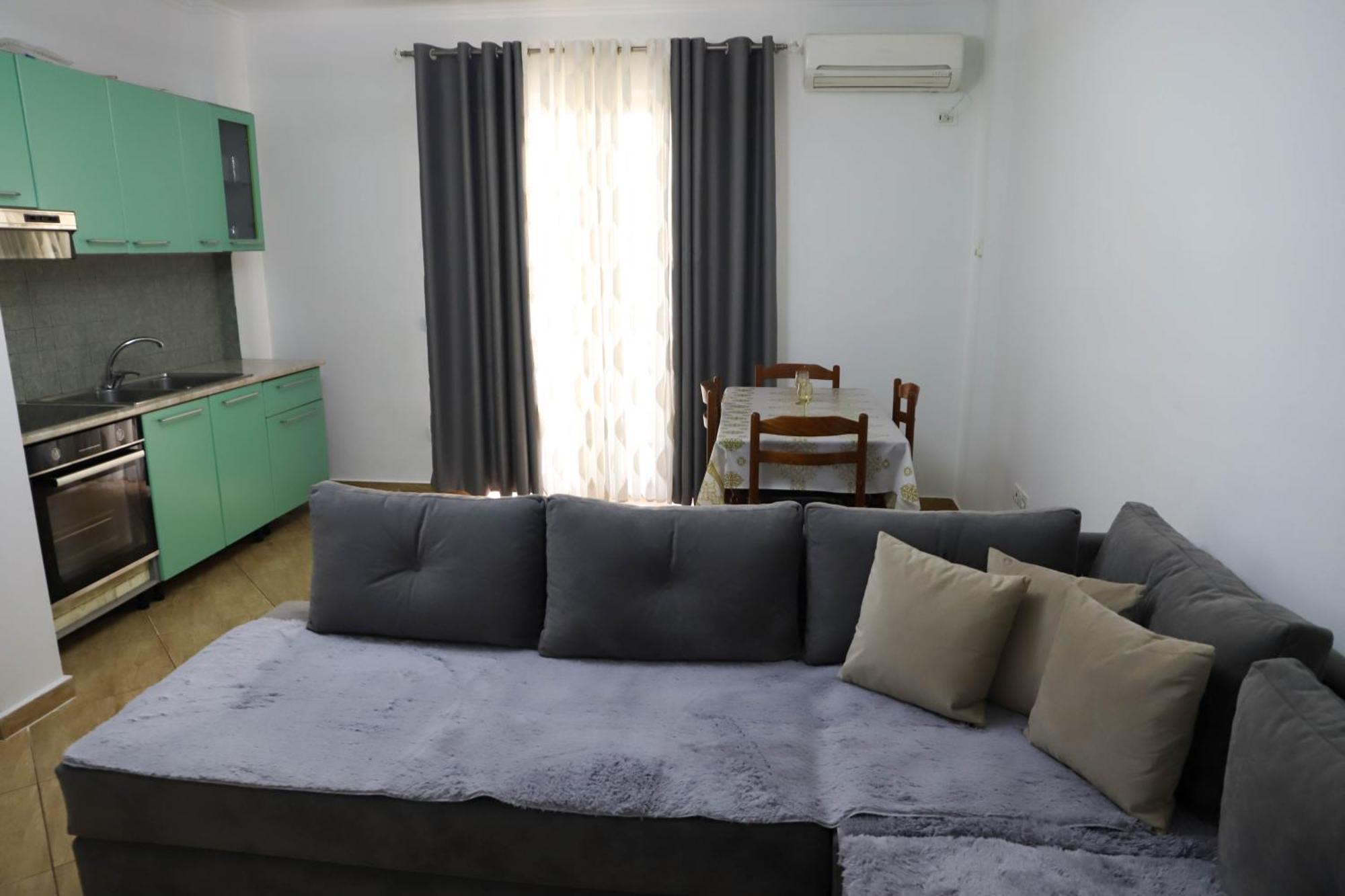 Apartment Gimi's *